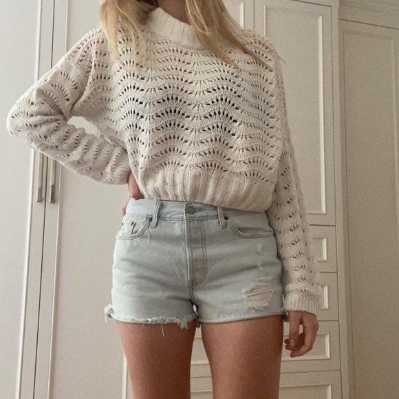WHITE URBAN OUTFITTERS KNIT SWEATER - Picture 4 of 8